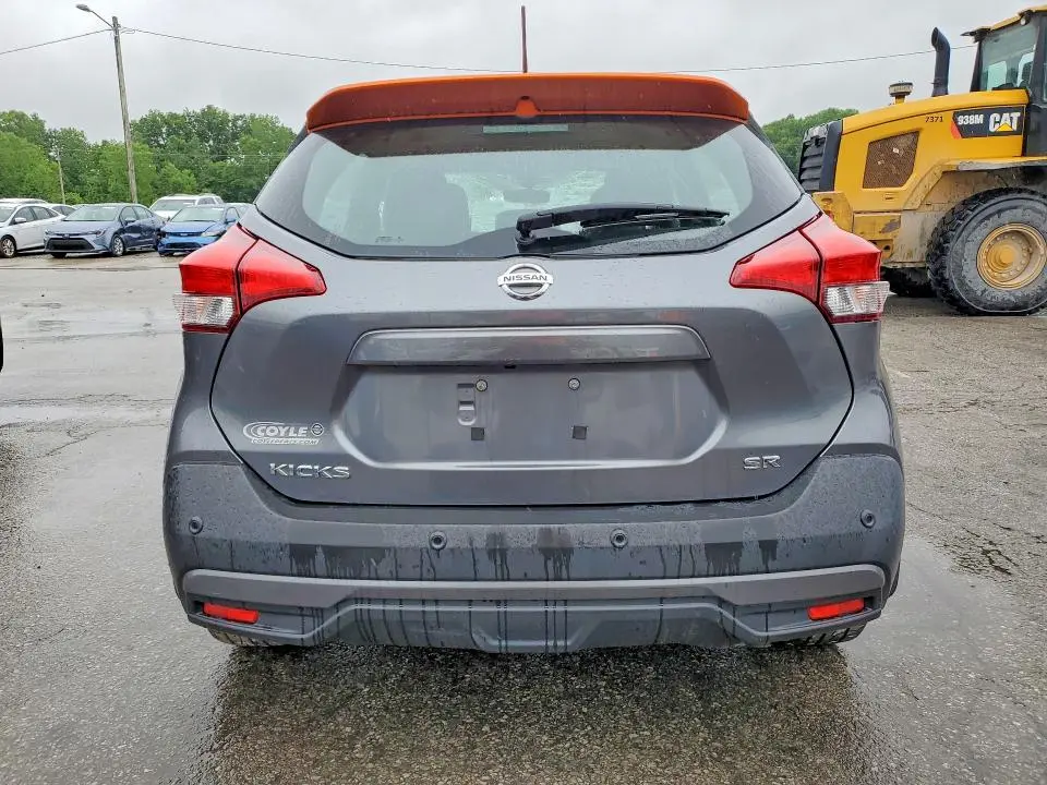 2020 NISSAN KICKS SR  