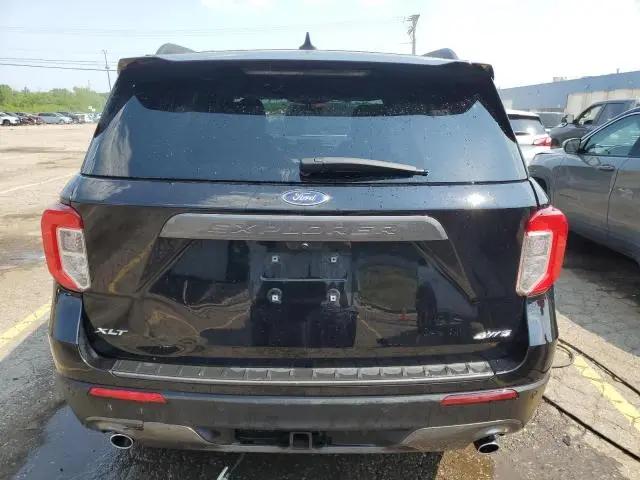 2021 FORD EXPLORER XLT  