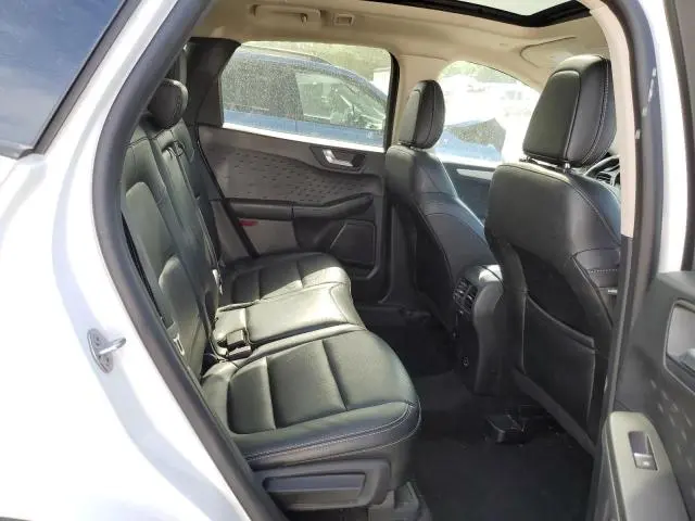 2020 FORD ESCAPE SE SPORT  