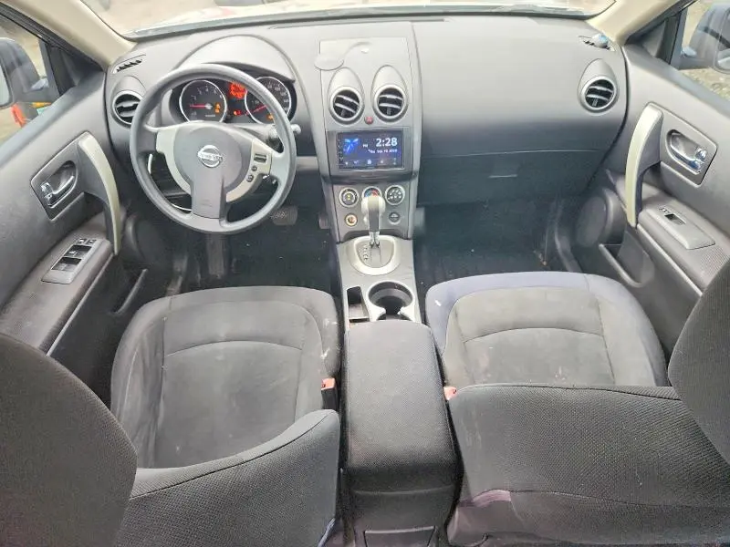 2010 NISSAN ROGUE S  