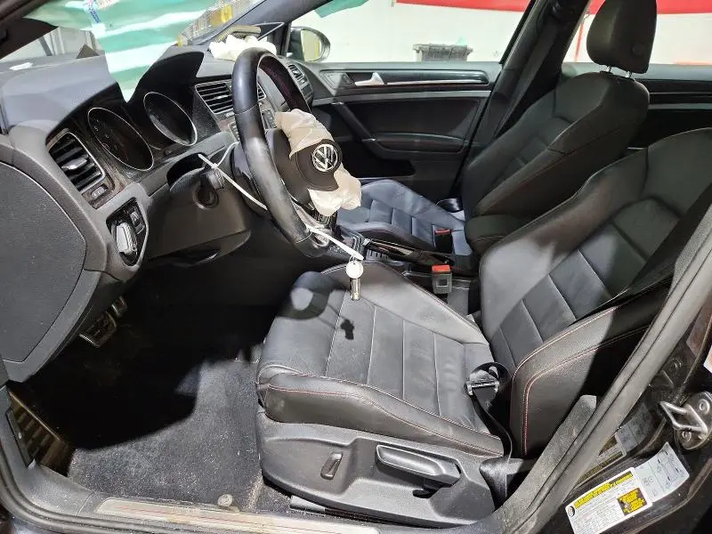 2017 VOLKSWAGEN GTI   