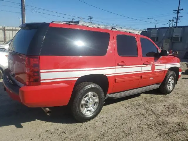 2010 CHEVROLET SUBURBAN C2500  LT  