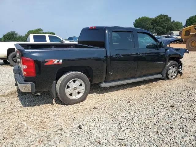 2011 CHEVROLET SILVERADO C1500 LT  