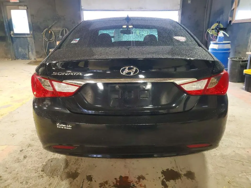 2013 HYUNDAI SONATA GLS  