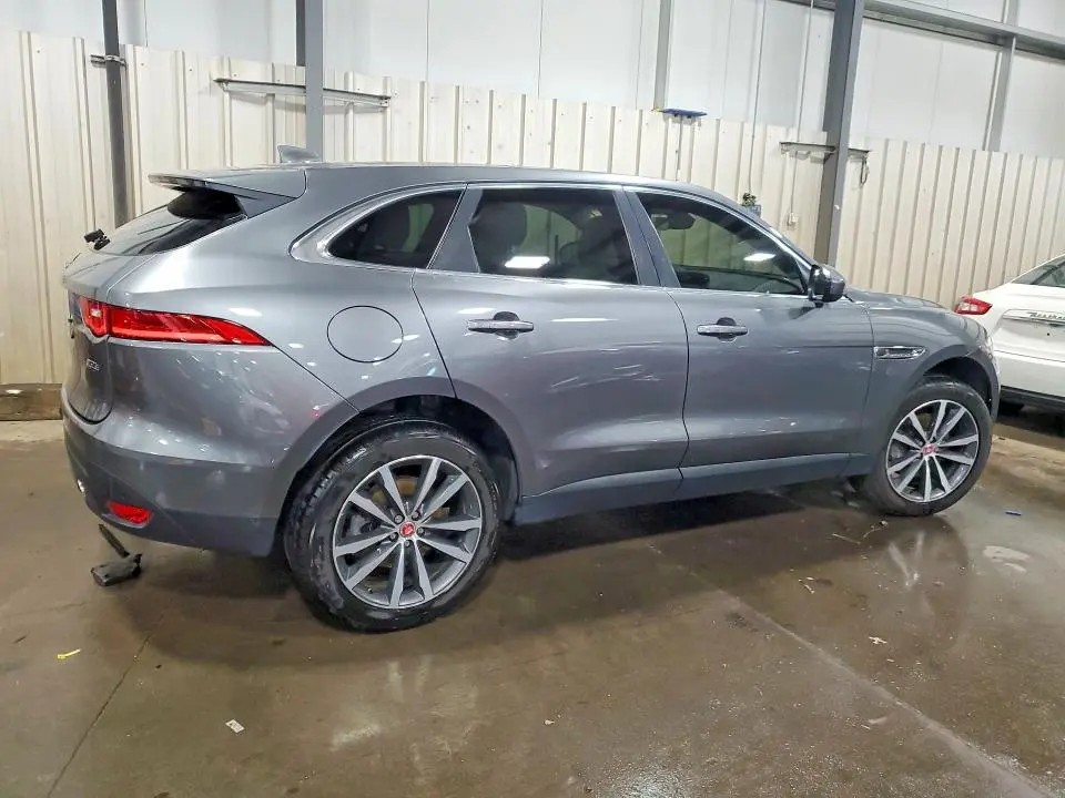 2019 JAGUAR F-PACE PRESTIGE  