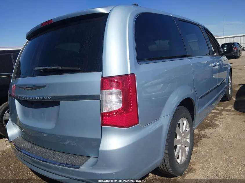 2013 CHRYSLER TOWN & COUNTRY TOURING