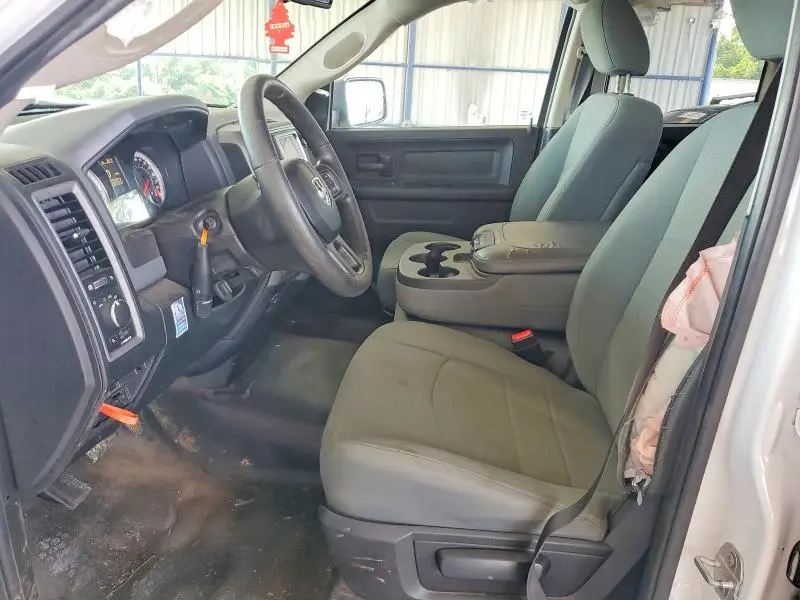 2016 RAM 1500 ST  