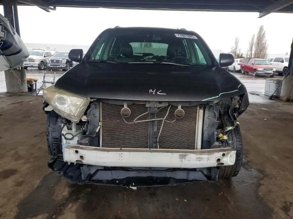 2013 TOYOTA HIGHLANDER BASE  