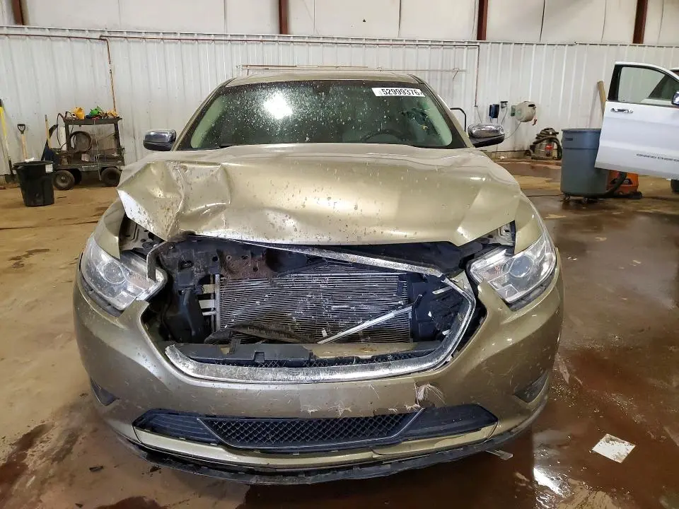 2013 FORD TAURUS LIMITED  