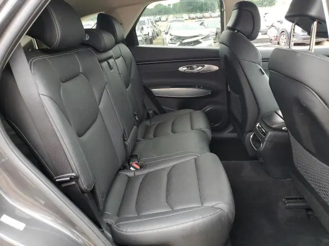 2022 GENESIS GV70 BASE  
