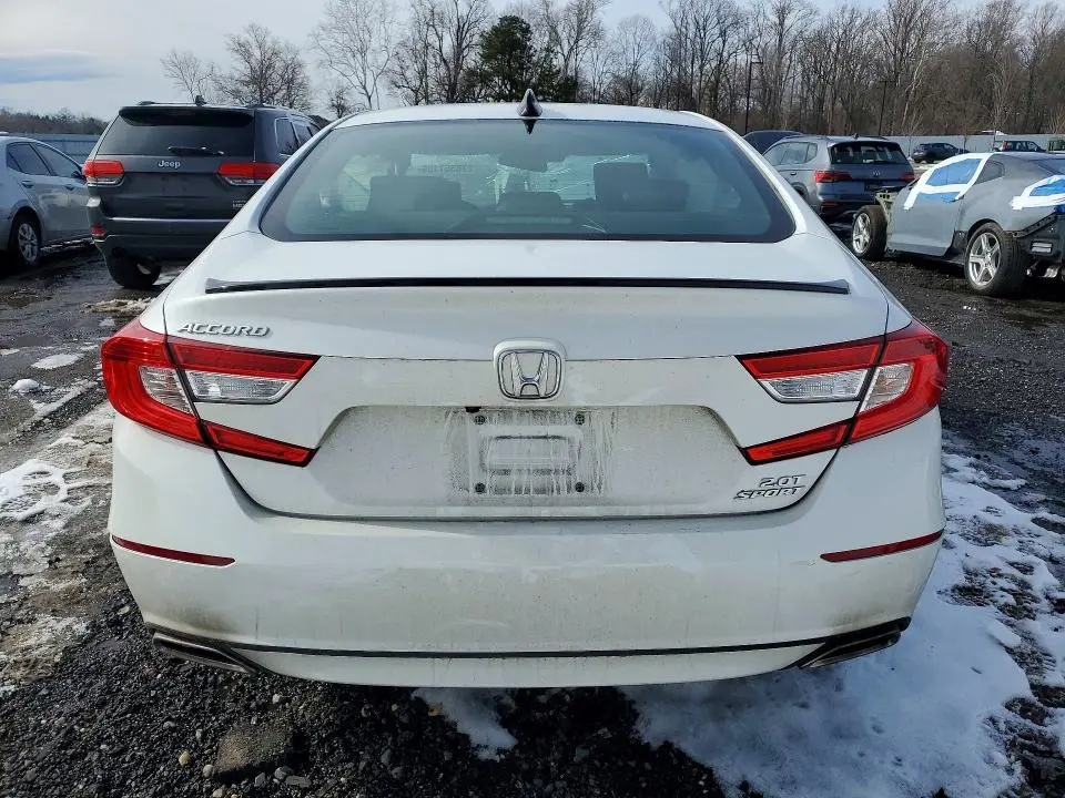 2021 HONDA ACCORD SPORT  