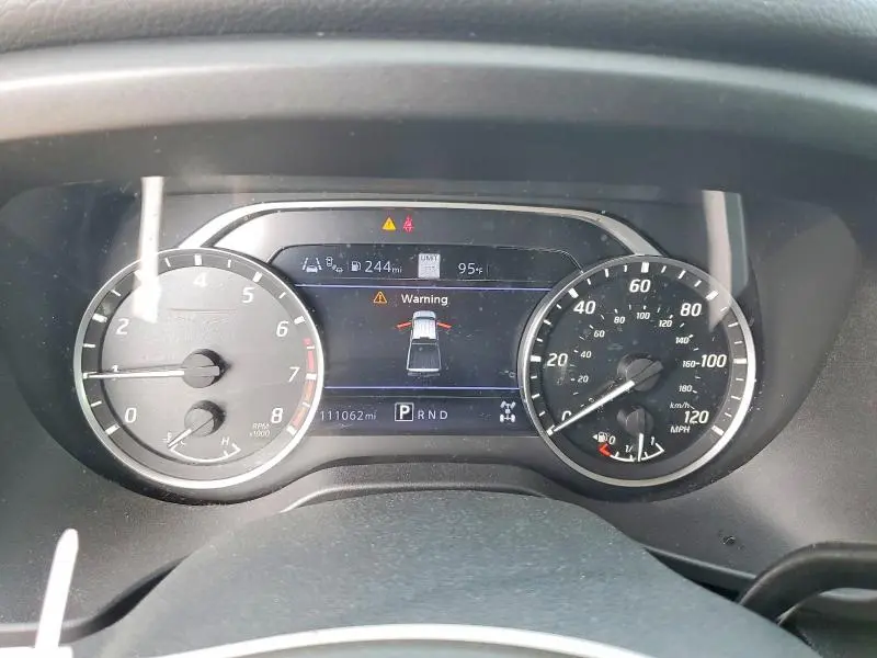 2020 NISSAN TITAN SV  