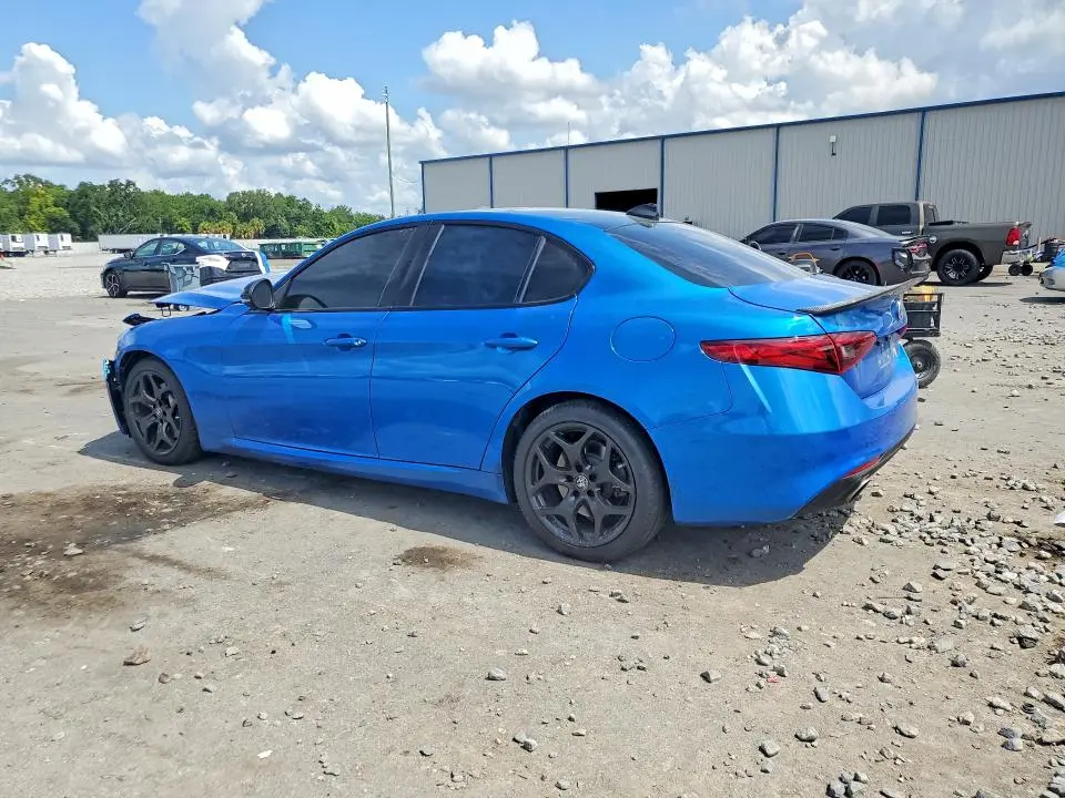 2021 ALFA ROMEO GIULIA SPORT  