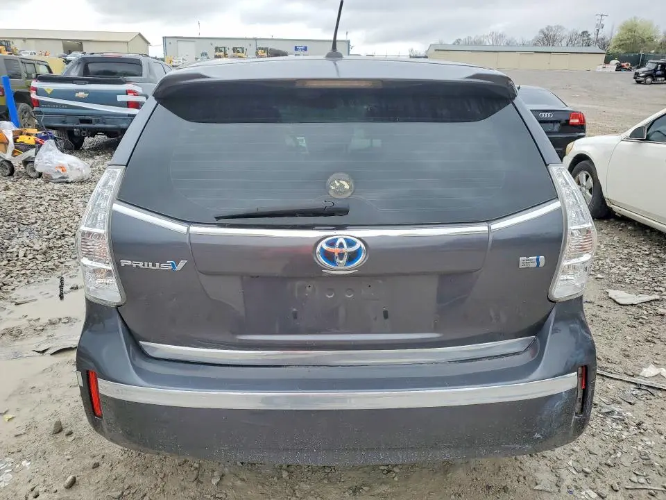 2013 TOYOTA PRIUS V FIVE  