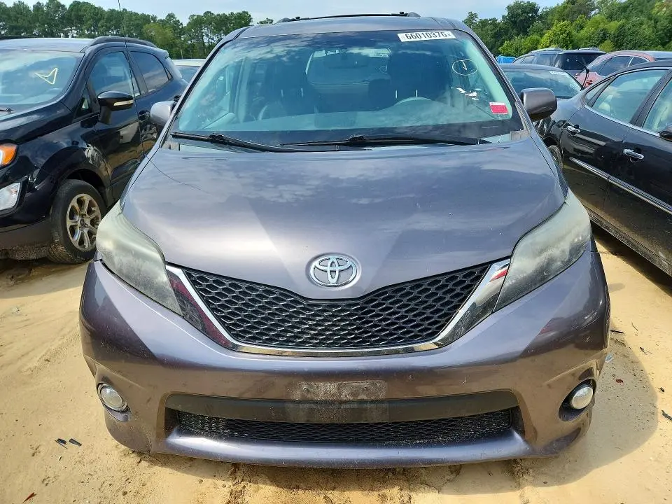 2012 TOYOTA SIENNA SPORT  