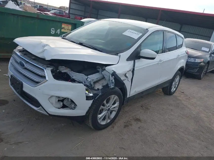 2019 FORD ESCAPE SE