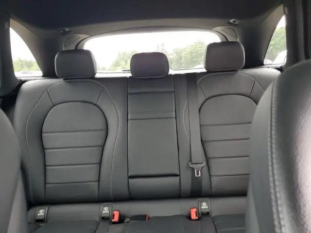 2019 MERCEDES-BENZ GLC 300  