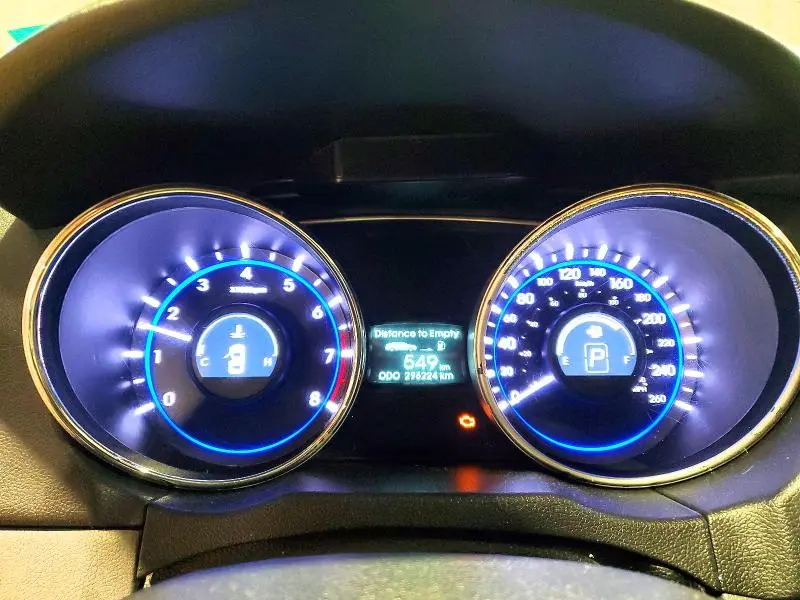 2011 HYUNDAI SONATA GLS  