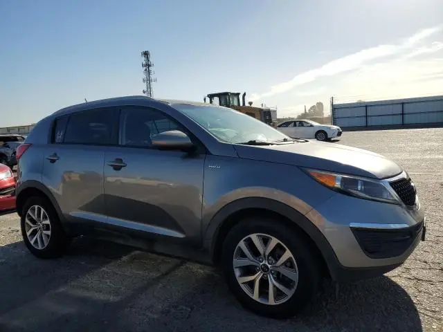 2016 KIA SPORTAGE LX  