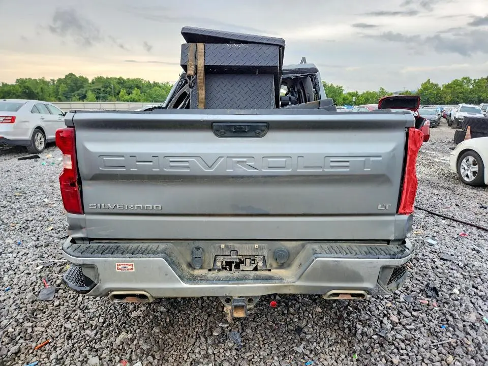 2024 CHEVROLET SILVERADO K1500 LT  