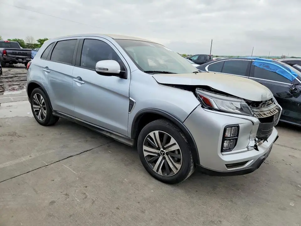 2021 MITSUBISHI OUTLANDER   