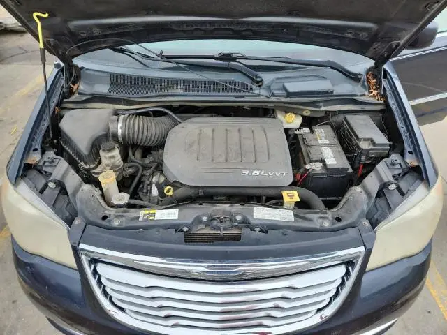 2013 CHRYSLER TOWN & COUNTRY TOURING
