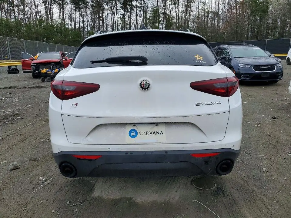 2023 ALFA ROMEO STELVIO SPRINT  