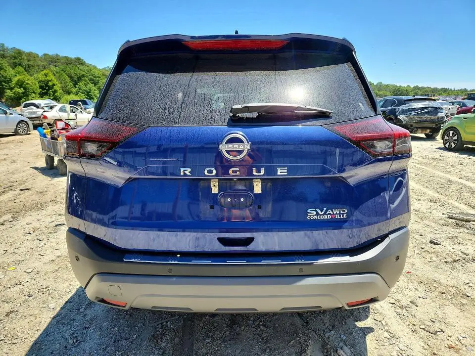 2022 NISSAN ROGUE SV  