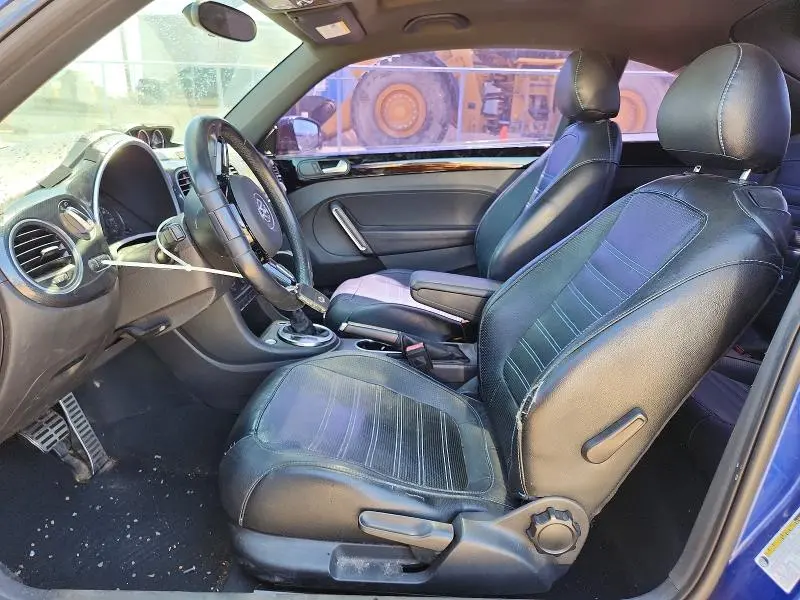 2012 VOLKSWAGEN BEETLE TURBO  
