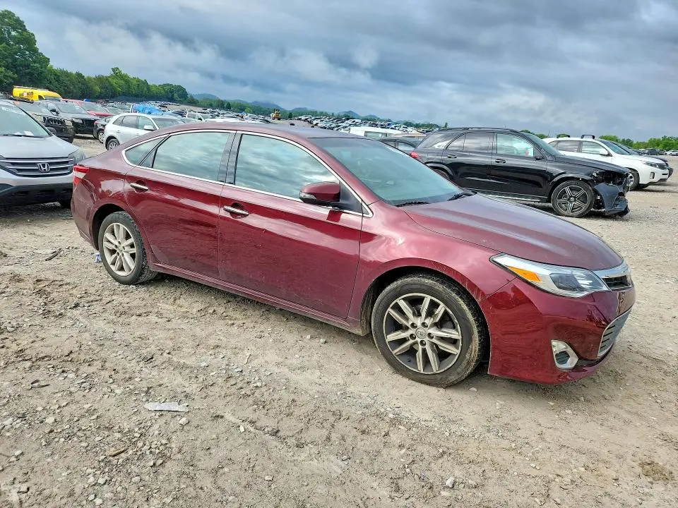2015 TOYOTA AVALON XLE  