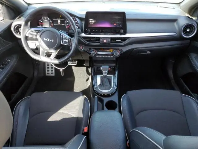 2023 KIA FORTE GT LINE  