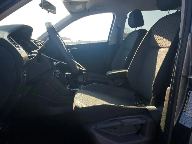 2018 VOLKSWAGEN TIGUAN S  