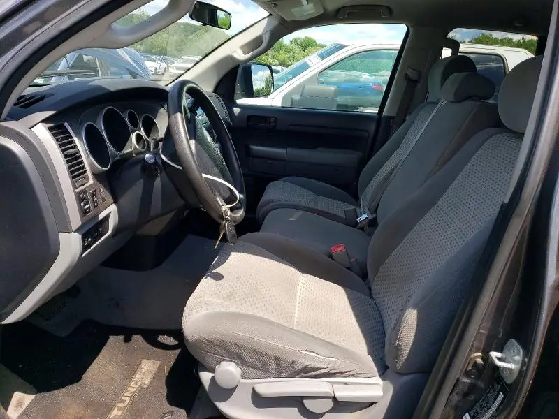 2011 TOYOTA TUNDRA DOUBLE CAB SR5  