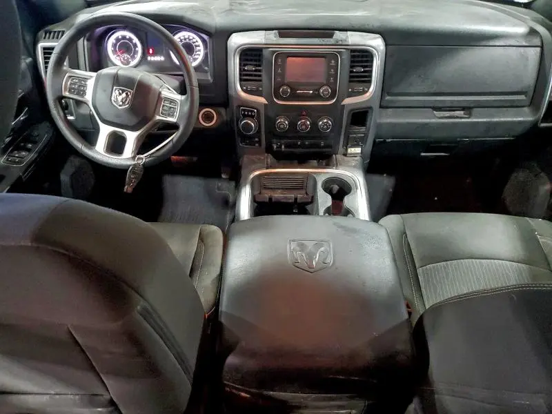 2021 RAM 1500 CLASSIC SLT  