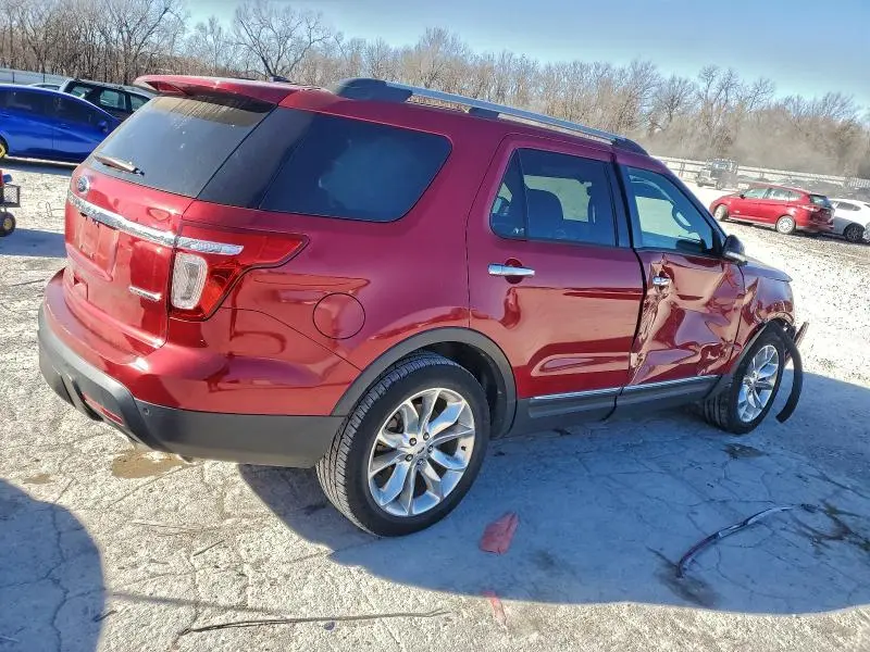 2015 FORD EXPLORER XLT  