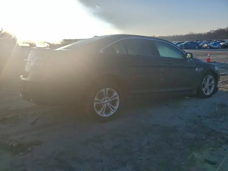 2016 FORD TAURUS SEL  