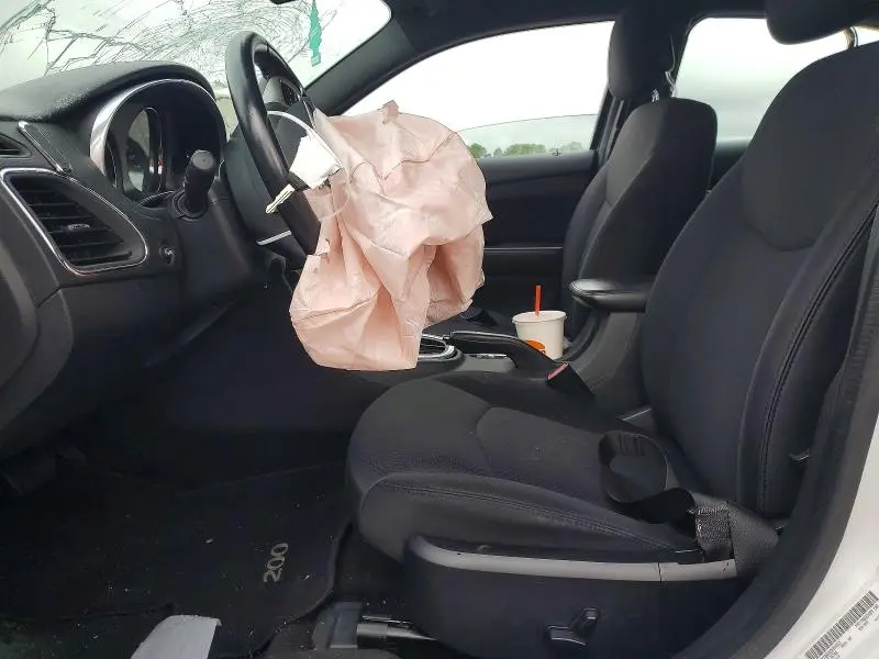 2014 CHRYSLER 200 TOURING  
