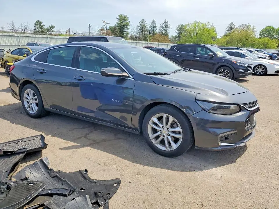 2017 CHEVROLET MALIBU LT  