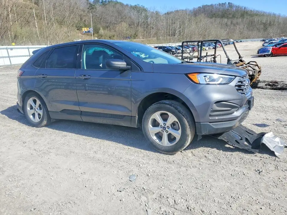 2021 FORD EDGE SE  
