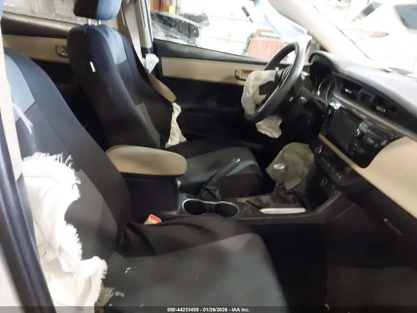 2015 TOYOTA COROLLA LE