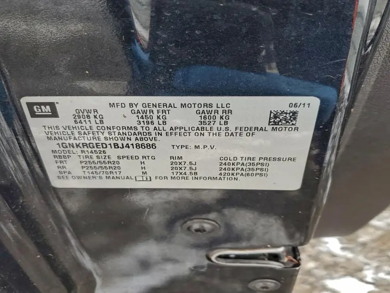 2011 CHEVROLET TRAVERSE LT  