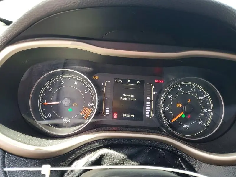 2015 JEEP CHEROKEE SPORT  