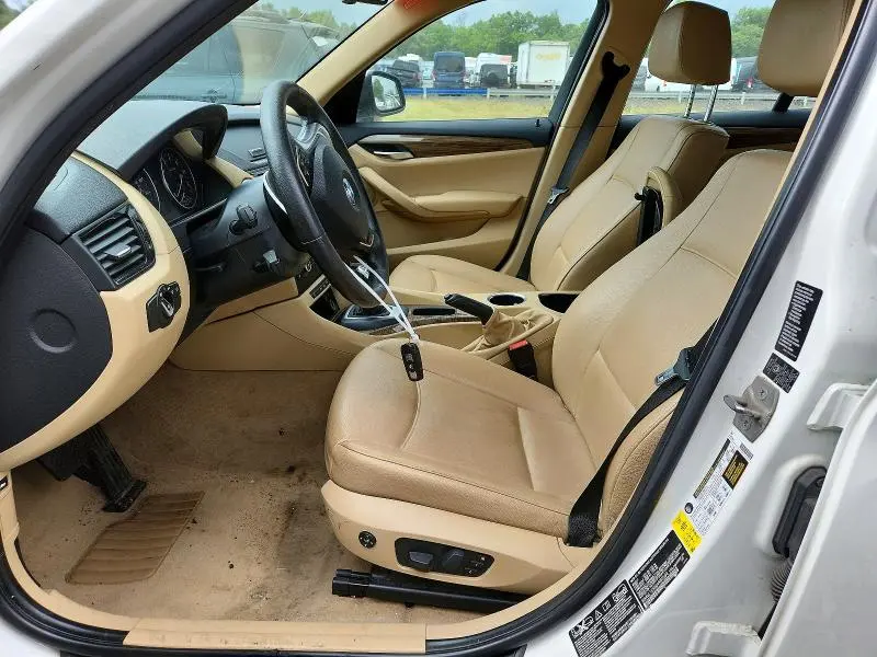 2013 BMW X1 XDRIVE28I  