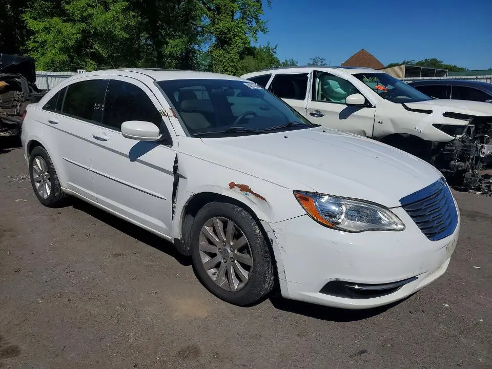 2013 CHRYSLER 200 TOURING  