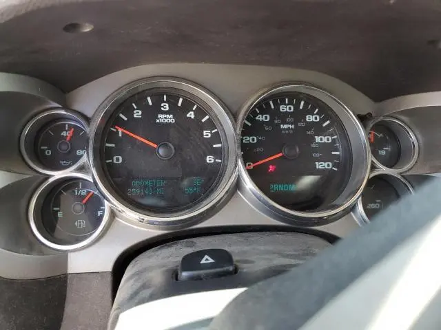 2011 CHEVROLET SILVERADO K1500 LT  