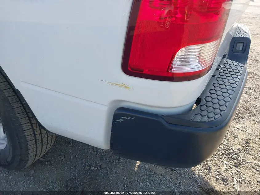 2019 RAM 1500 CLASSIC TRADESMAN  4X2 8' BOX