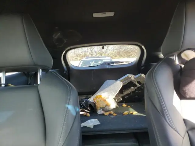 2022 TOYOTA VENZA LE  