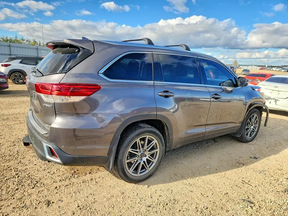 2017 TOYOTA HIGHLANDER HYBRID LIMITED  