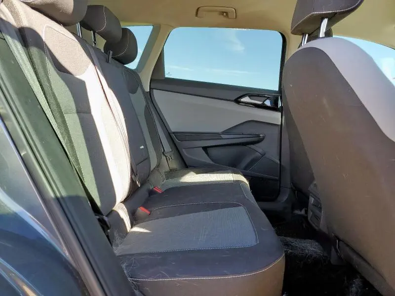 2024 VOLKSWAGEN TAOS S  