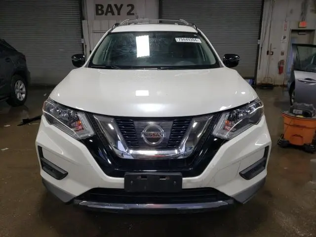 2017 NISSAN ROGUE SV